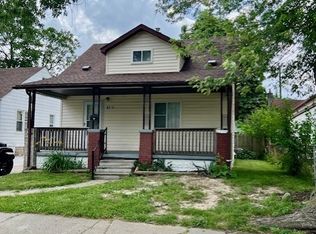 8070 Chalmers Ave, Warren, MI 48089