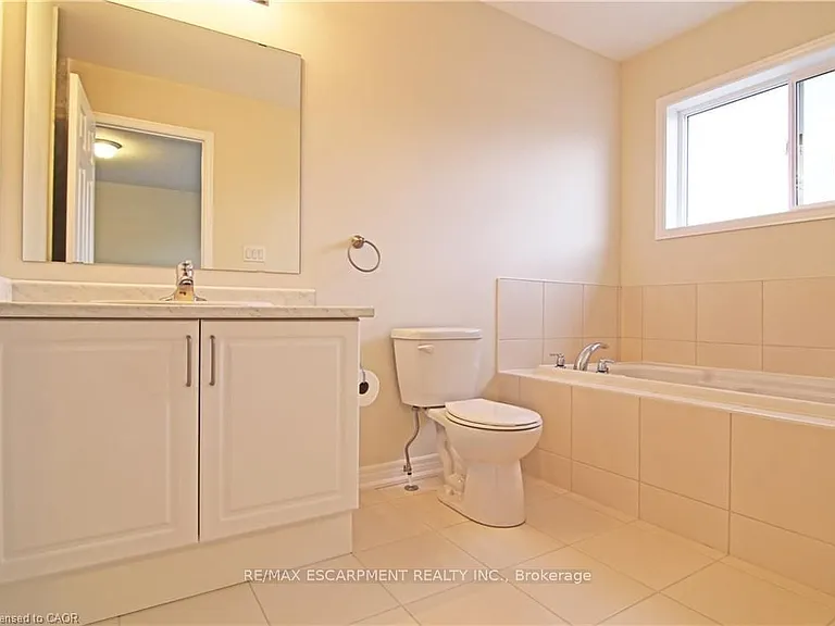 204 Lormont Blvd — Photo 9