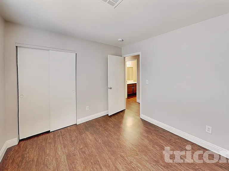 6142 Bedrock Ct — Photo 12