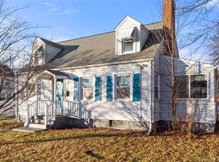 161 2nd St, Hamden, CT 06514