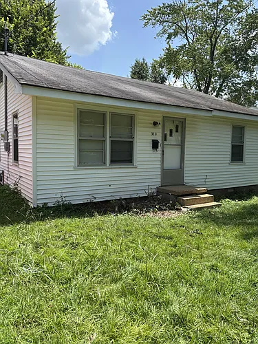 310 N Bond Ave Photo 1