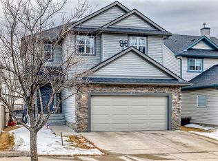 103 N Crystal Shores Rd, Okotoks, AB T1S2H9