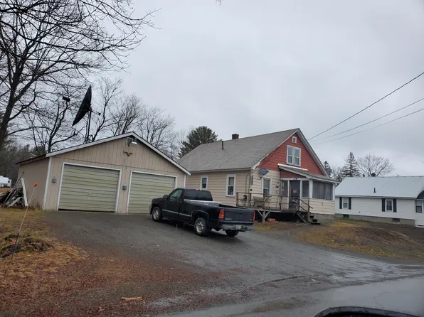 5 Gerrish Street, Brownville, ME 04414