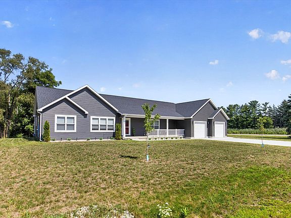 3rd image of 2497 Joseph Dr