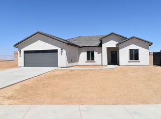 216 Salt River Dr, Ridgecrest, CA 93555