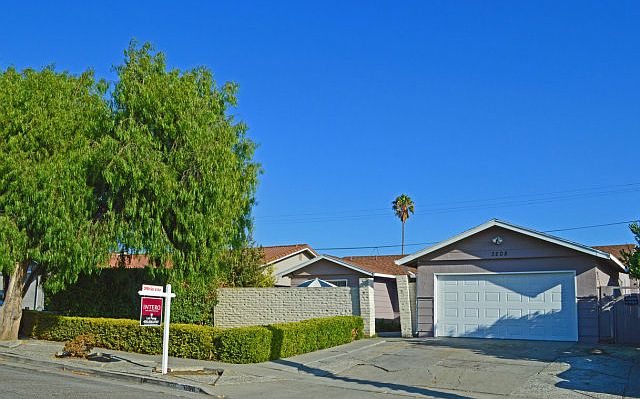 1st image of 3208 Kimlee Dr