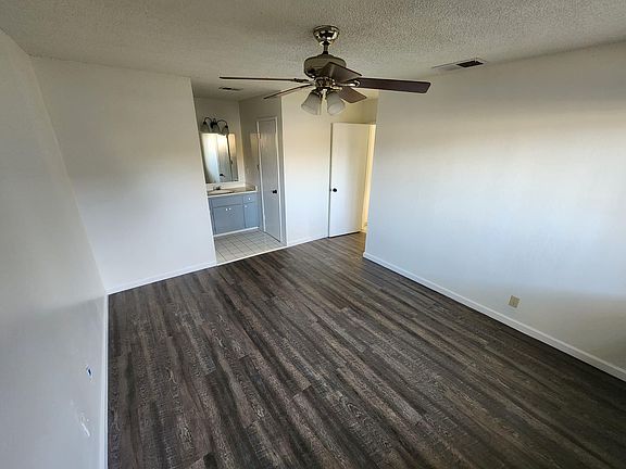 2nd image of 1539 Eden Ave