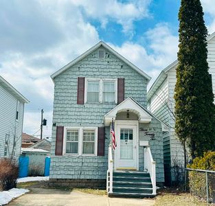 322 S 7th St, Escanaba, MI, 49829