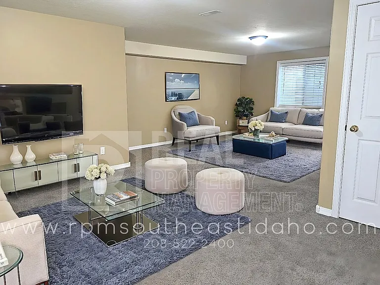 149 Leesburg Ln — Photo 8
