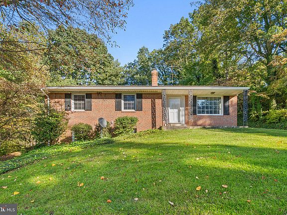 2nd image of 18315 Fox Mountain Ln