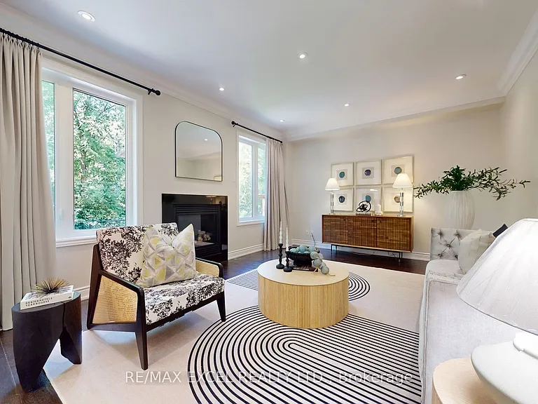 215 Coons Rd — Photo 16