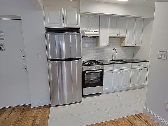 2nd image of 143-51 Roosevelt Ave #1J