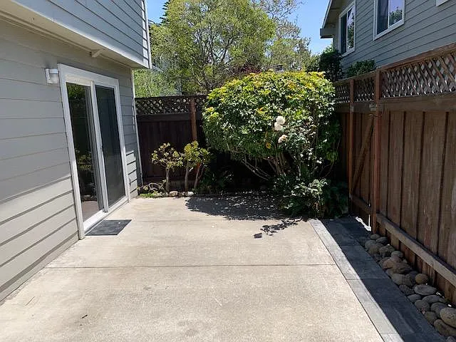 367 Catamaran St — Photo 20