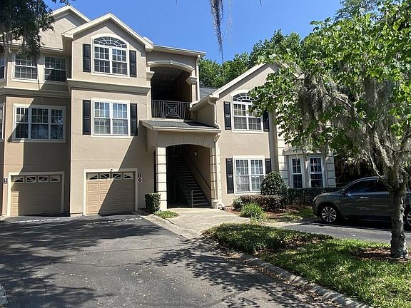 2nd image of 13810 SUTTON PARK Drive #719