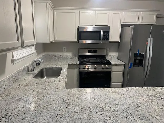 8320 Hobhouse Cir — Photo 6