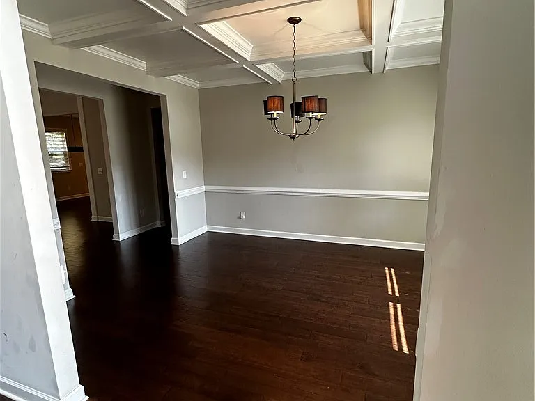 1509 Wiggins Dr — Photo 4