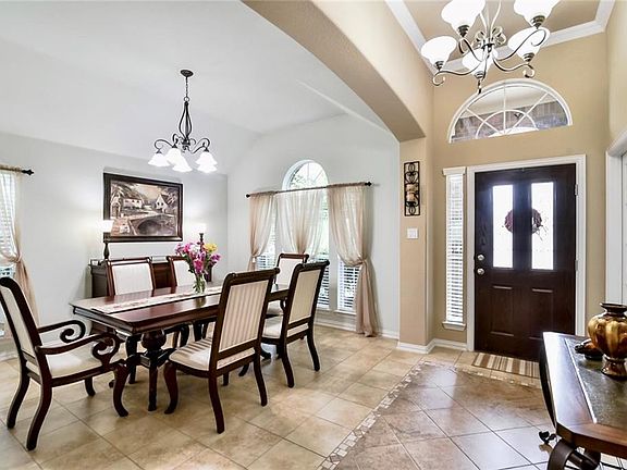 5th image of 2504 Mesa Glen Dr