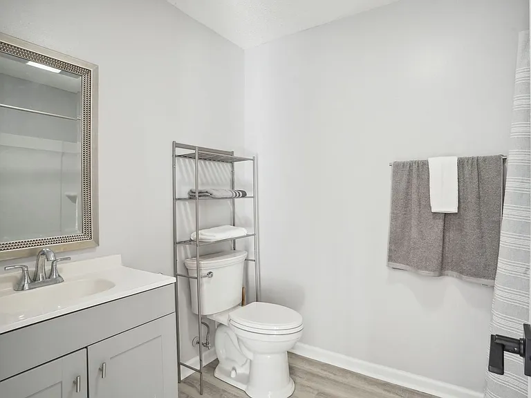 4101 Hessmer Ave #220 — Photo 14