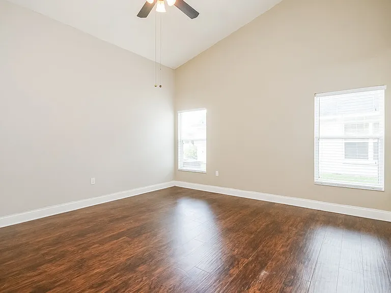 2428 Timothy Ln — Photo 10