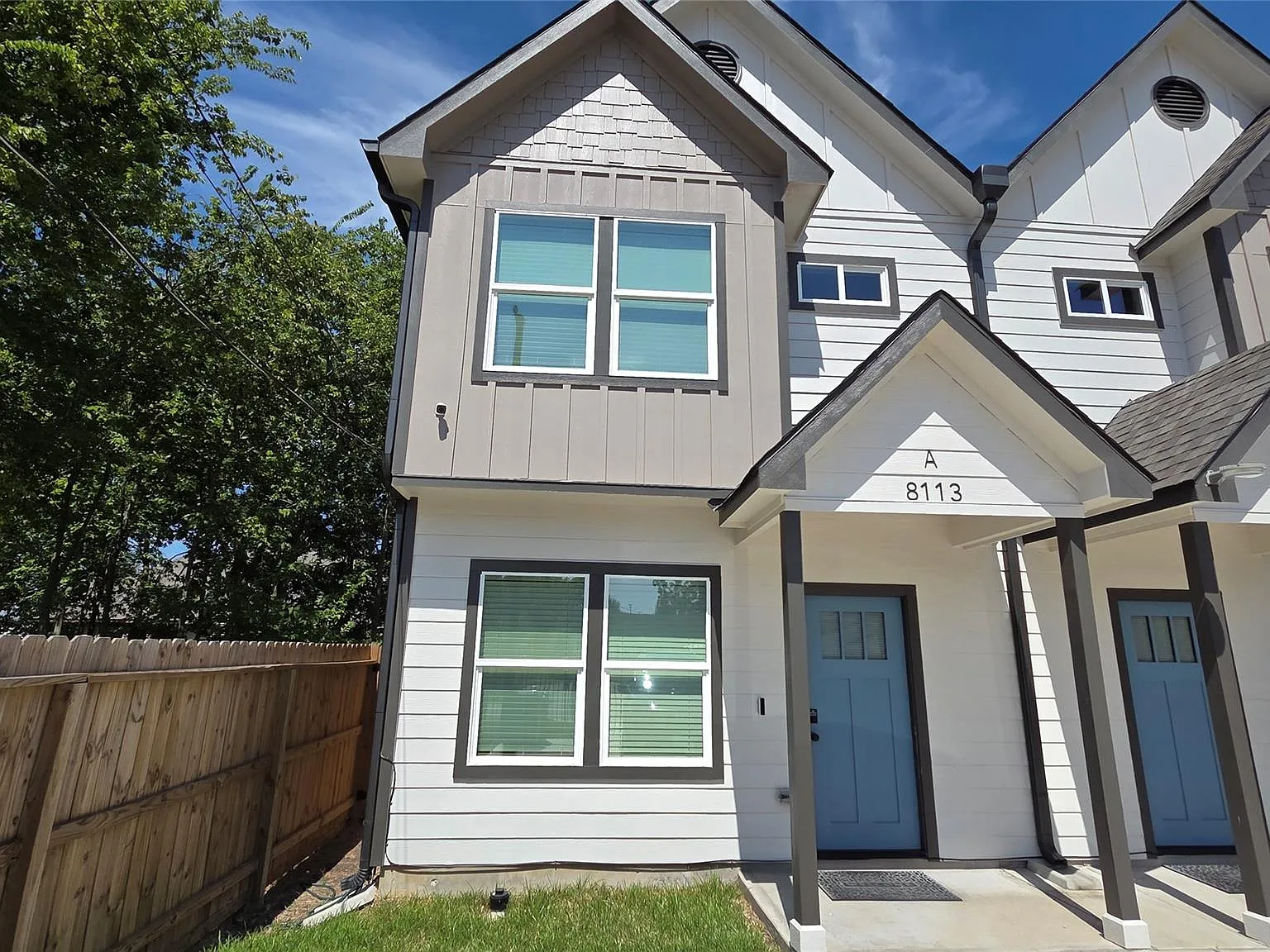 3 bed, 2.5 bath, 1315 sqft, $1,650 — Photo 1
