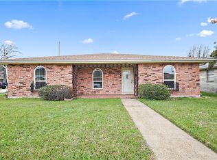 4700 Neyrey Dr, Metairie, LA 70002
