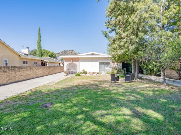 10517 Penrose St, Sun Valley, CA 91352