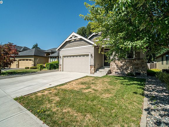 3rd image of 219 Misty Ln