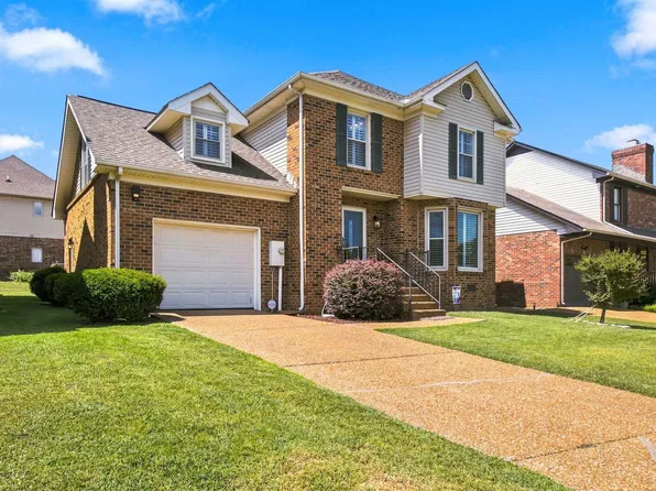 402 N Cameron Ct, Hermitage, TN 37076
