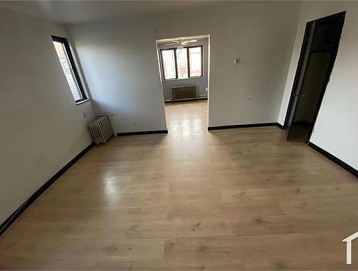 2nd image of 1014 5th Ave #1