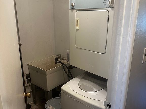5th image of 1301 E 75th St APT B
