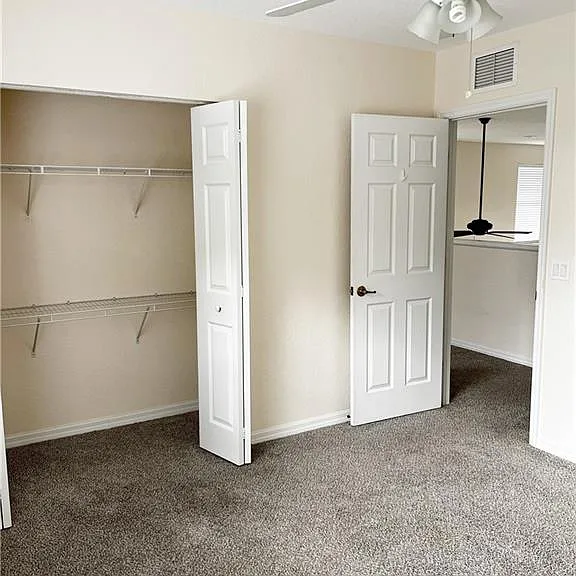 21790 Sunset Lake Ct — Photo 12