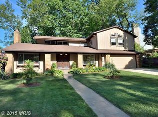 5358 Sideburn Rd, Fairfax, VA 22032