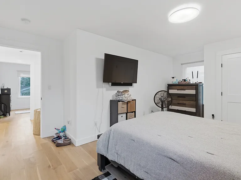 904 Quinnipiac Ave — Photo 44