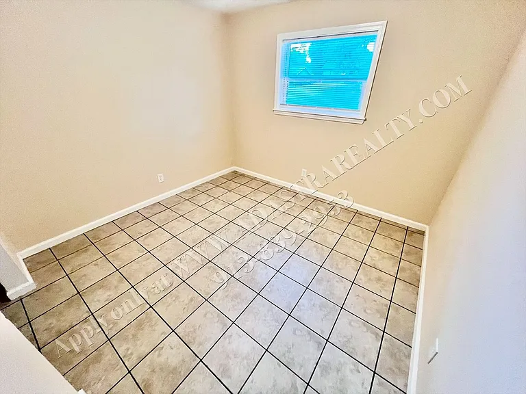 6003 E 151st Ter, Grandview, MO 64030 — Photo 9