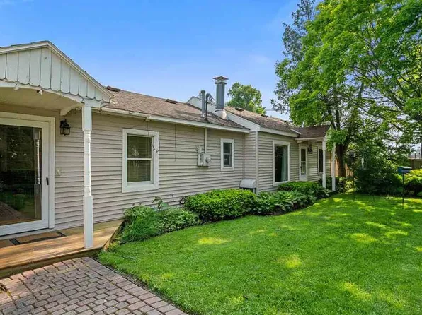 4738 Oden Rd, Alanson, MI 49706