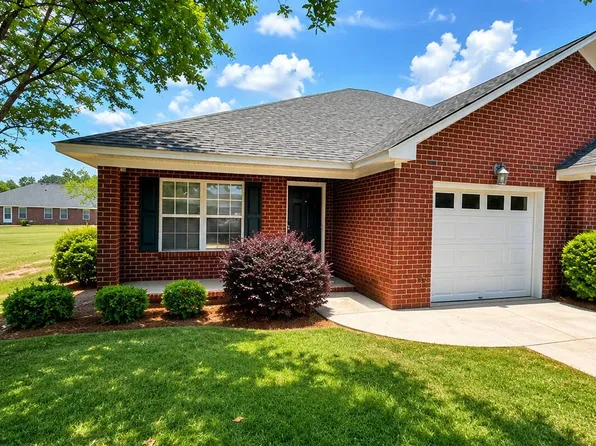3513 Beacon Dr, Sumter, SC 29154