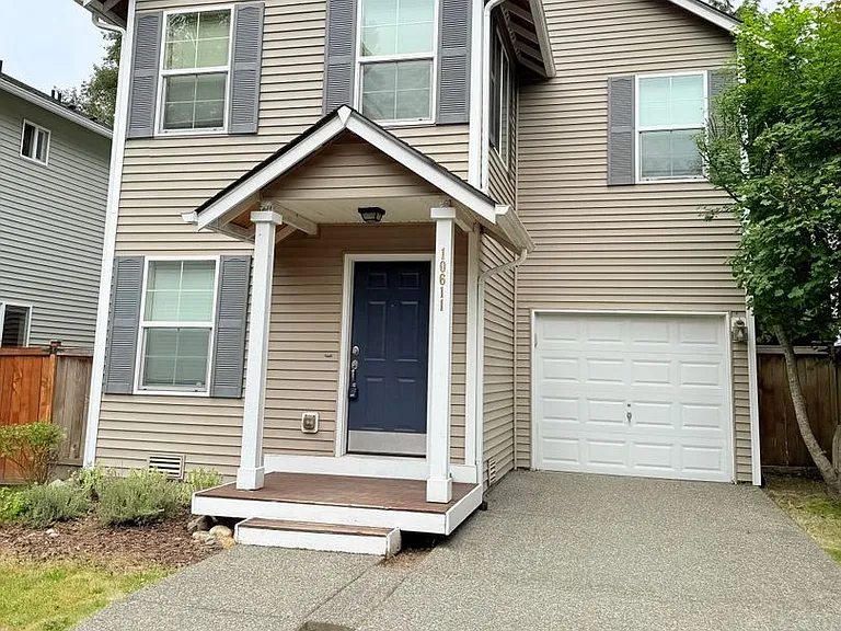 10611 24th St SE — Photo 1
