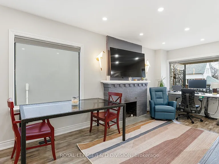 118 Bogert Ave #UPPER — Photo 7