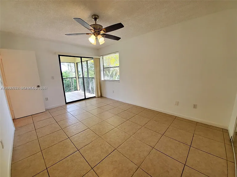 805 N Franklin Ave #805L — Photo 31