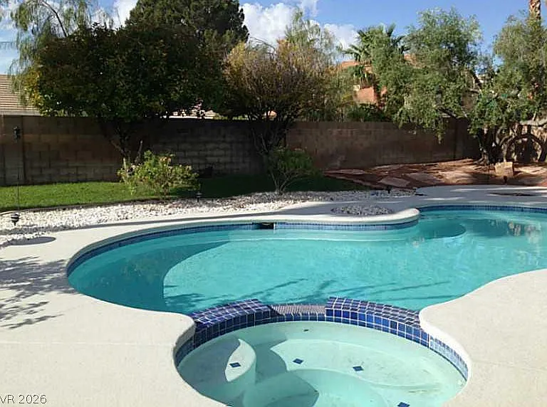 6829 Laredo St — Photo 21