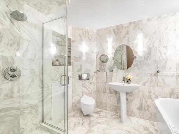 415 East 37th Street image 9 of 30