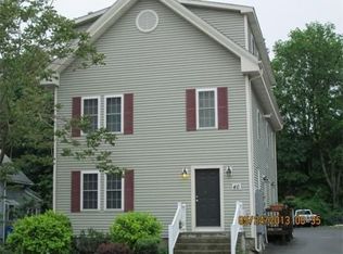 40 Winthrop St APT 1, Taunton, MA 02780