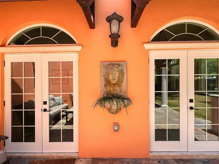 2520 Tami Sola St — Photo 42