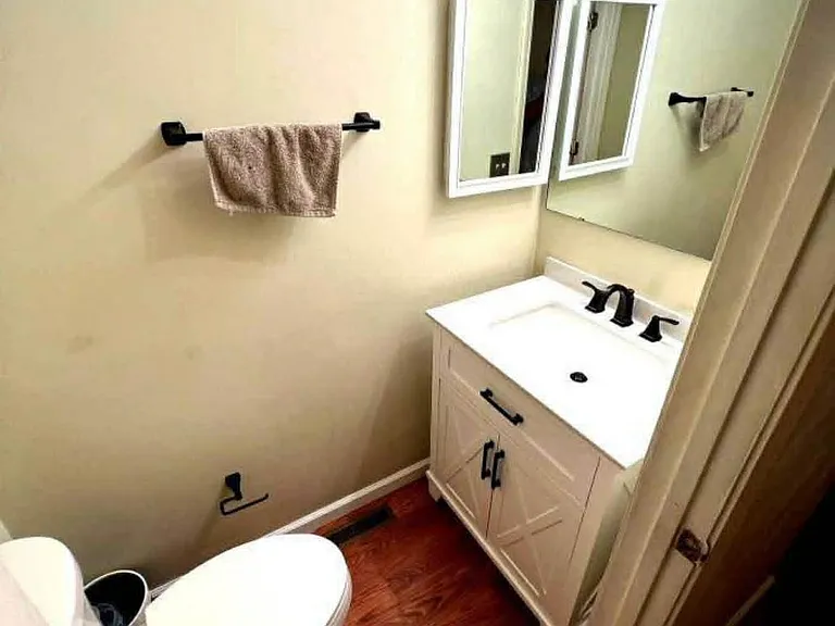 2530 Ridge Rd — Photo 10