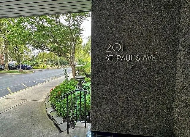 1 bed, 1.0 bath, $3,150 — Photo 3