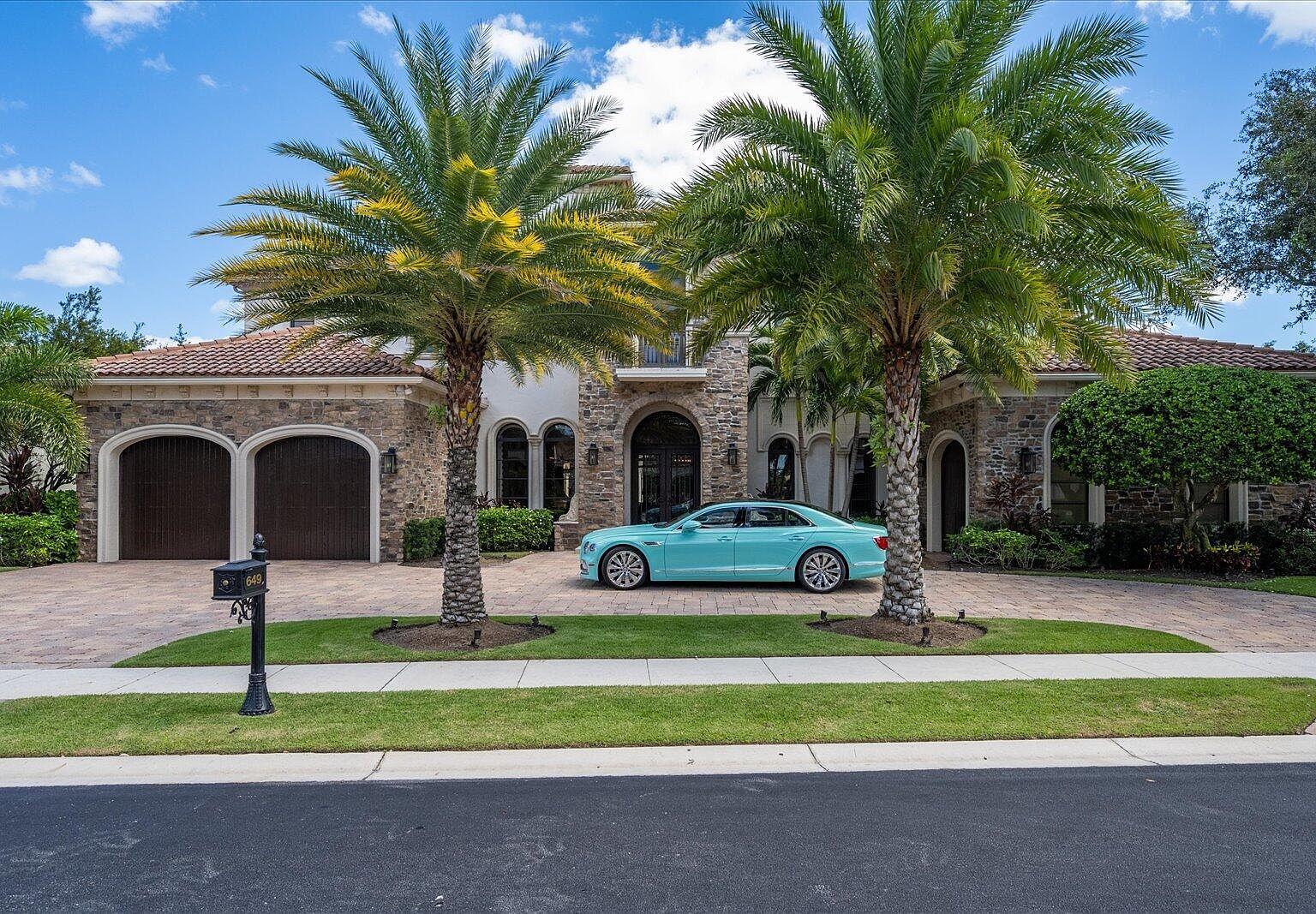 649 Hermitage Cir, Palm Beach Gardens, FL 33410 | Zillow