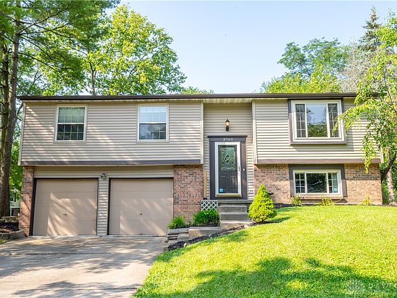2nd image of 3769 Wood Trail Dr