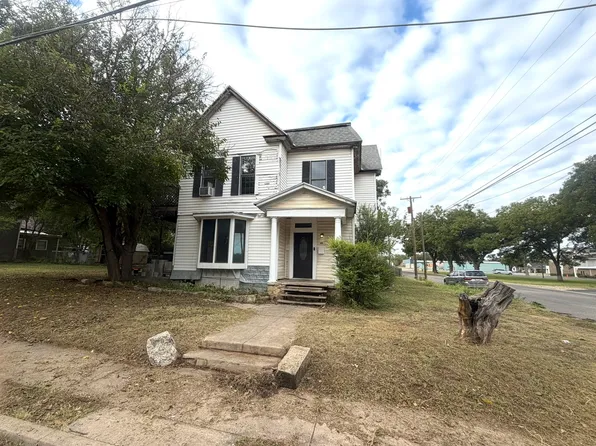 1201 Vincent St, Brownwood, TX 76801