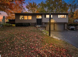 2678 Blue Ridge Ln, Traverse City, MI 49685