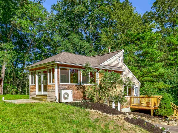 137 Shadow Lake Road, Salem, NH 03079